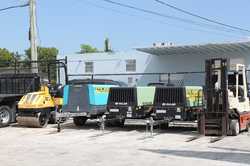Construction tools and equipment rental and repair service shop in Miami